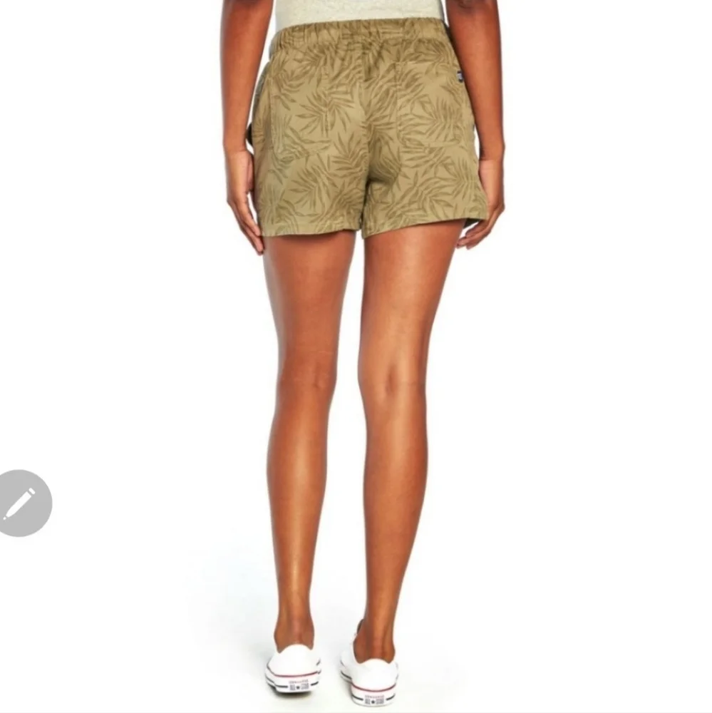 GAP Tensel Shorts NEW.